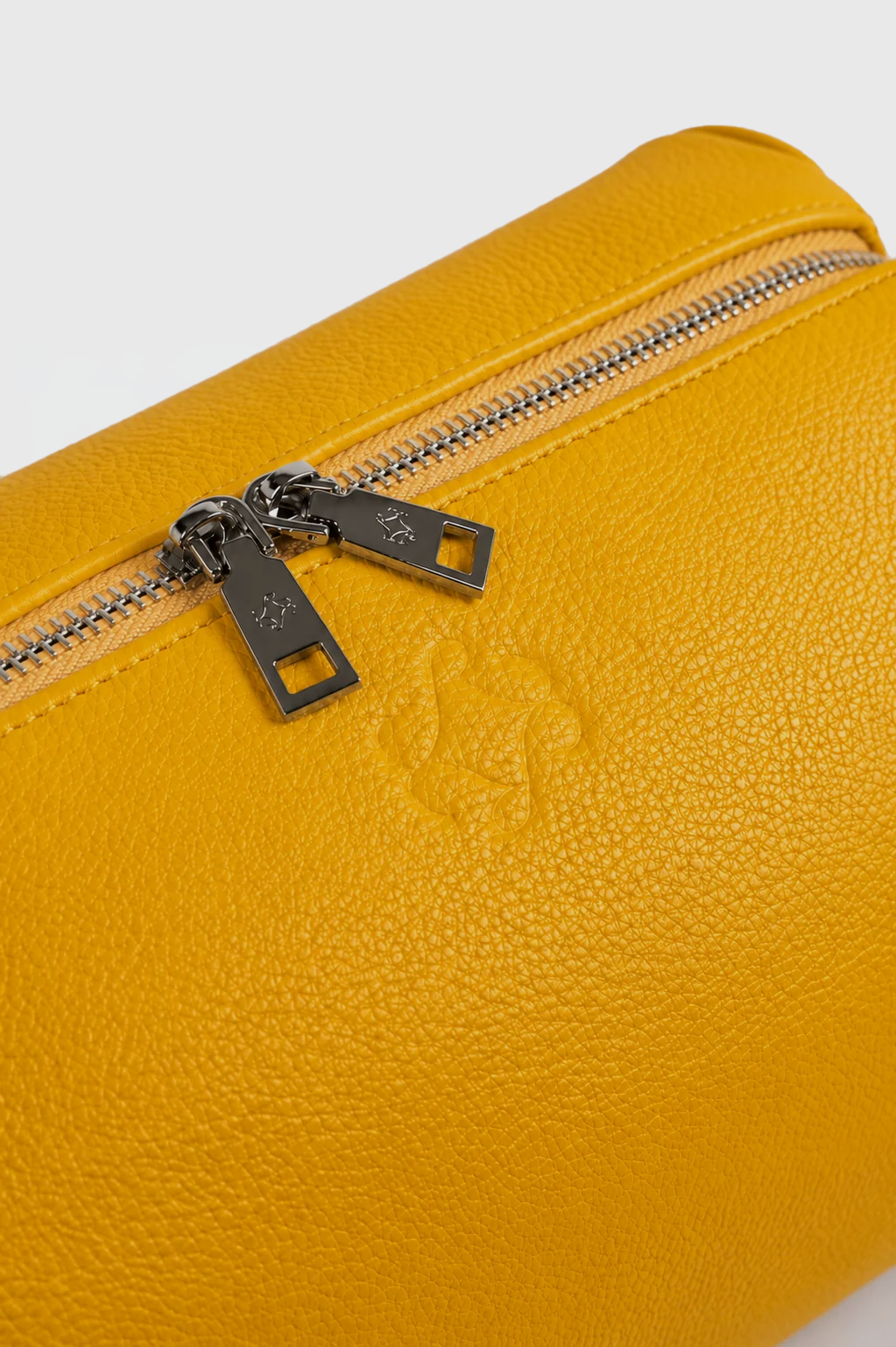 Giallo Travel Pouch